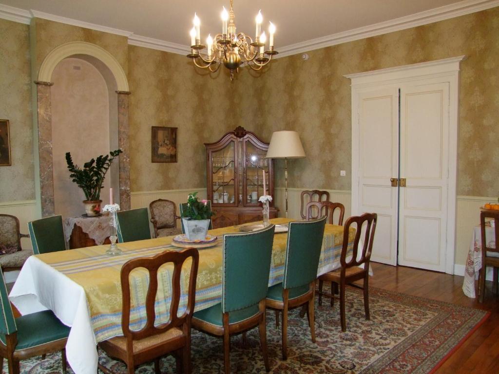 Domaine De Gondrange - Chambres D'Hotes Havange Экстерьер фото